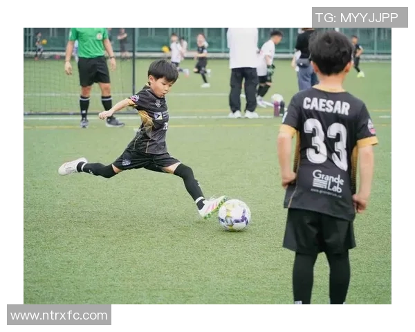 合肥足球学校培养未来足球明星助力青少年成长与发展