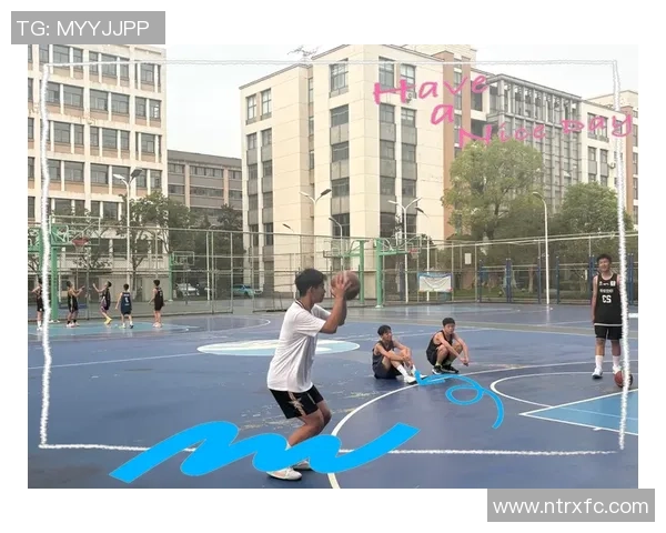 在篮球场上挥洒汗水与梦想的青春岁月随笔